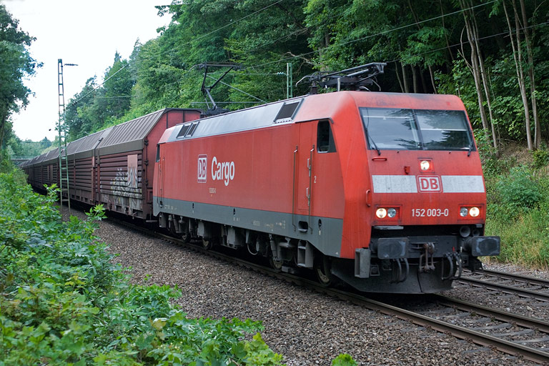 152 003 mit CSQ 60080 bei km 18,8 (August 2008)
