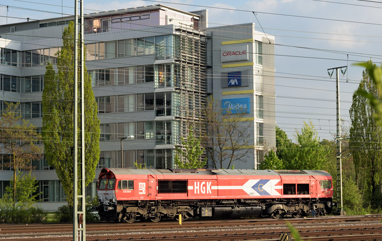 HGK DE 669 als Tfzf 92521 bei km 15,8 (April 2019)