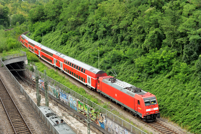 146 202 mit S-Bahnersatzzug bei km 13,8 (August 2021)