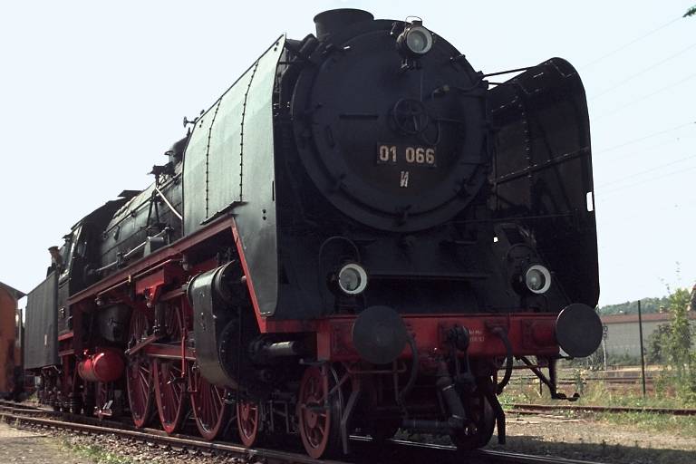 01 066 in N&ouml;rdlingen (Juli 1994)