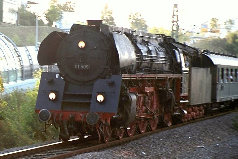 01 509 bei Stuttgart-Vaihingen (September 1999)