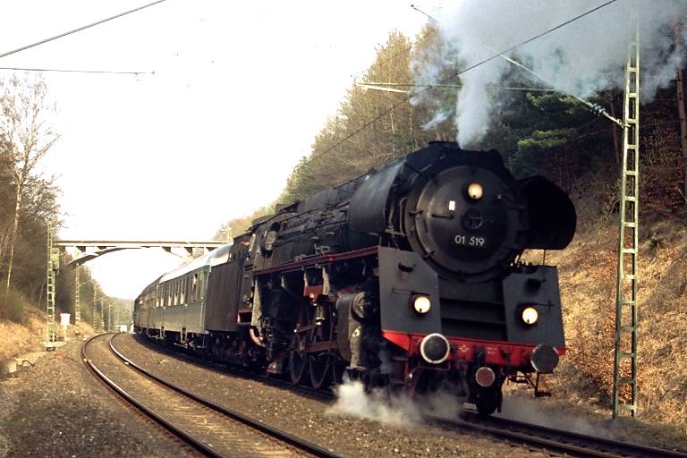 01 519 bei Stuttgart-Rohr (April 1997)