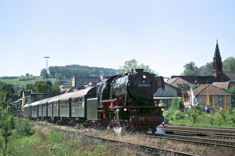 23 042 in Wertheim (Mai 2005)