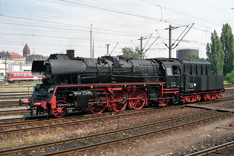23 1097 in Nürnberg (Juni 2002)