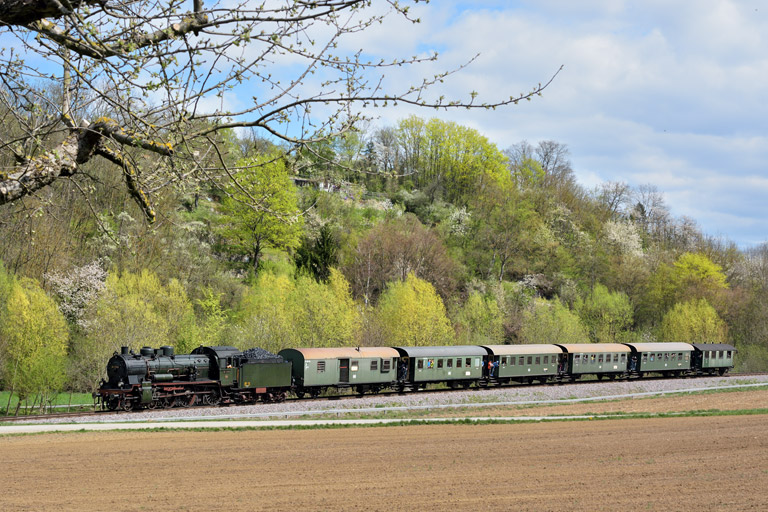 38 3199 bei Schwieberdingen (April 2015)