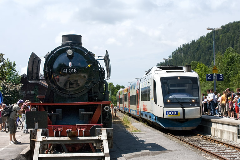41 018 in Bayrischzell (Juli 2011)