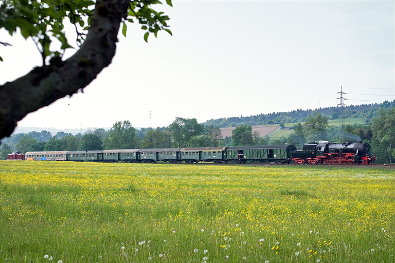 52 7596 bei Haubersbronn (Mai 2011)