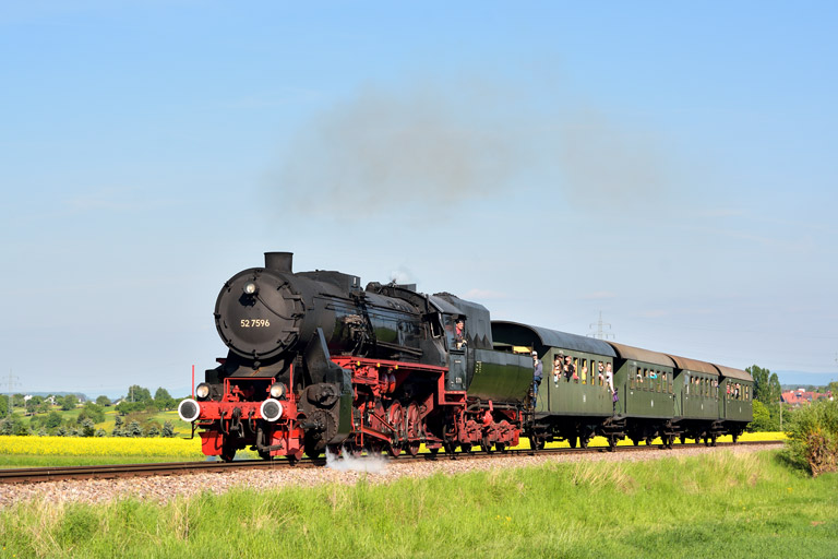 52 7596 bei Weil im Sch&ouml;nbuch (Mai 2014)