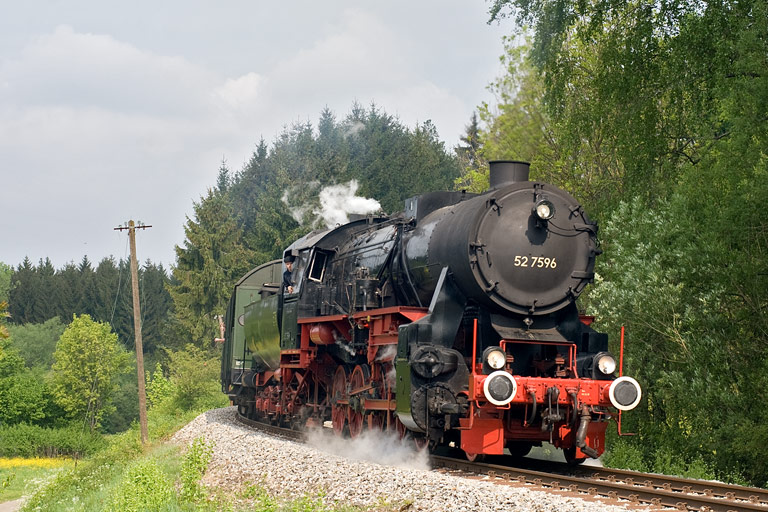 52 7596 bei Breitenf&uuml;rst (Mai 2011)