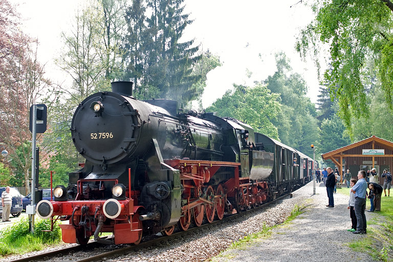 52 7596 bei Breitenf&uuml;rst (Mai 2011)