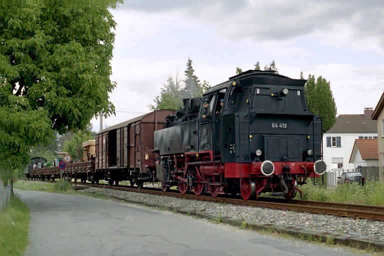 64 419 in Schorndorf (Juli 2004)