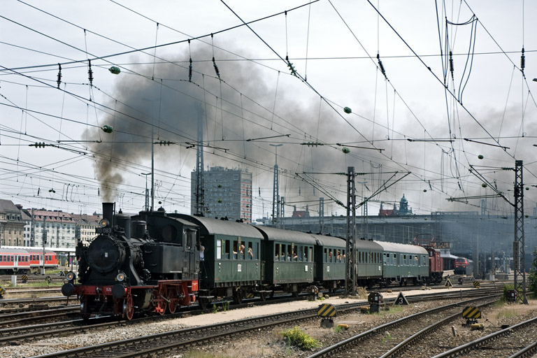 70 083 in M&uuml;nchen Hauptbahnhof (Juli 2007)