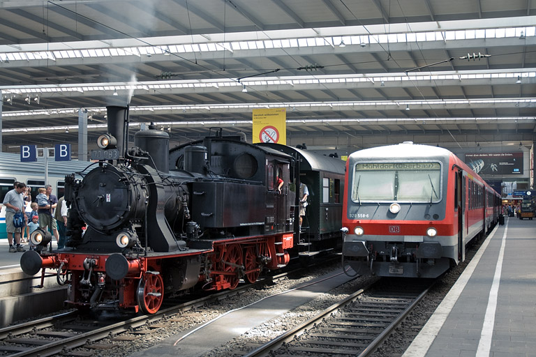 70 083 in M&uuml;nchen Hauptbahnhof (Juli 2007)