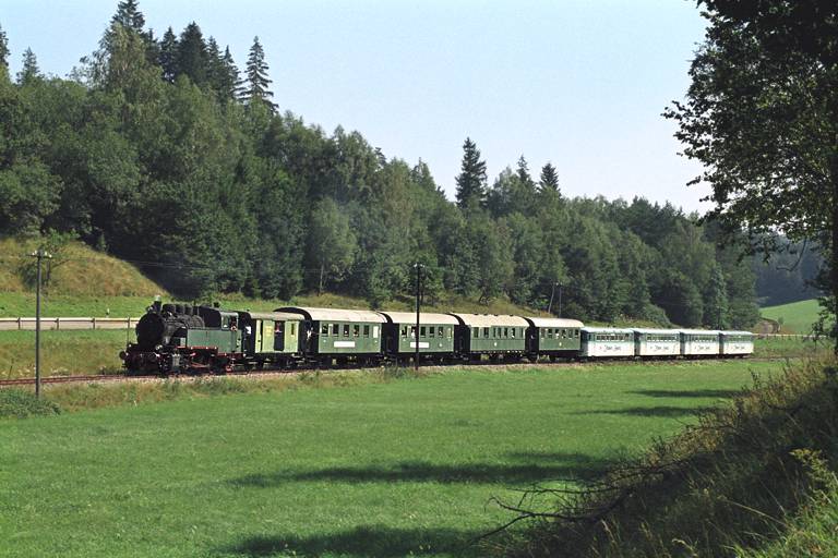GES Lok 16 bei Offenhausen (September 2004)