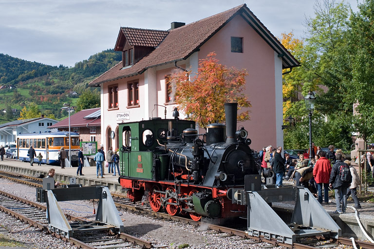 Achert&auml;ler-Eisenbahnverein Lok 28 in Ottenh&ouml;fen (Oktober 2008)