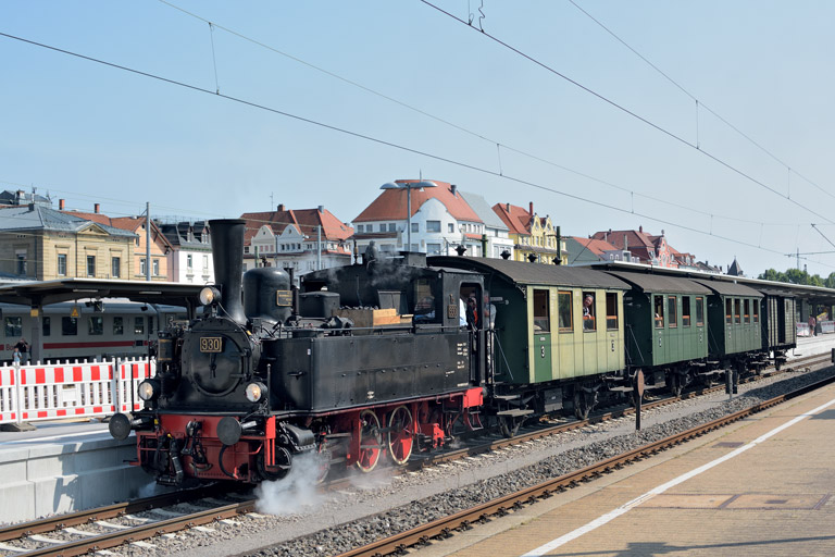 T3 930