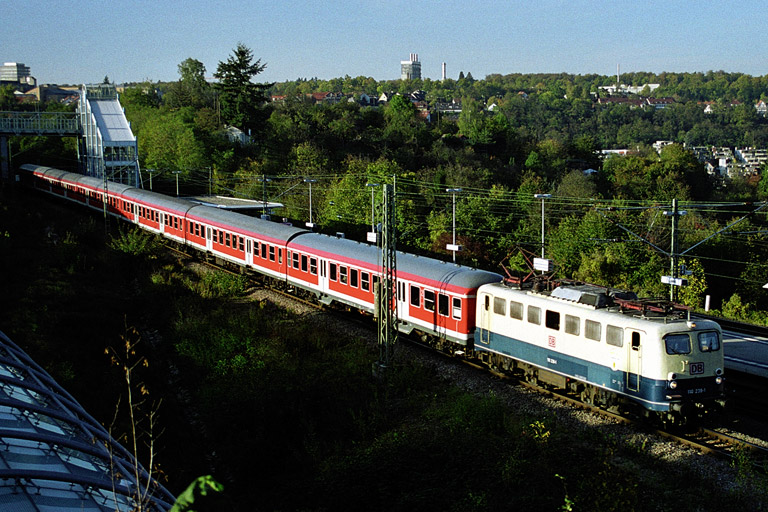 Baureihe 110 bei km 14,2 (Oktober 2001)