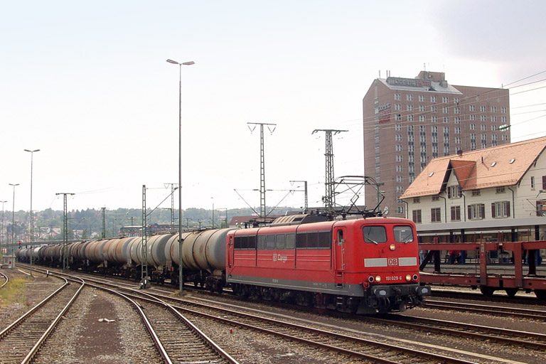 151 029 bei km 15,6 (August 2003)