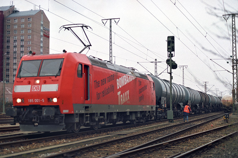 185 001 bei km 15,8 (M&auml;rz 2004)