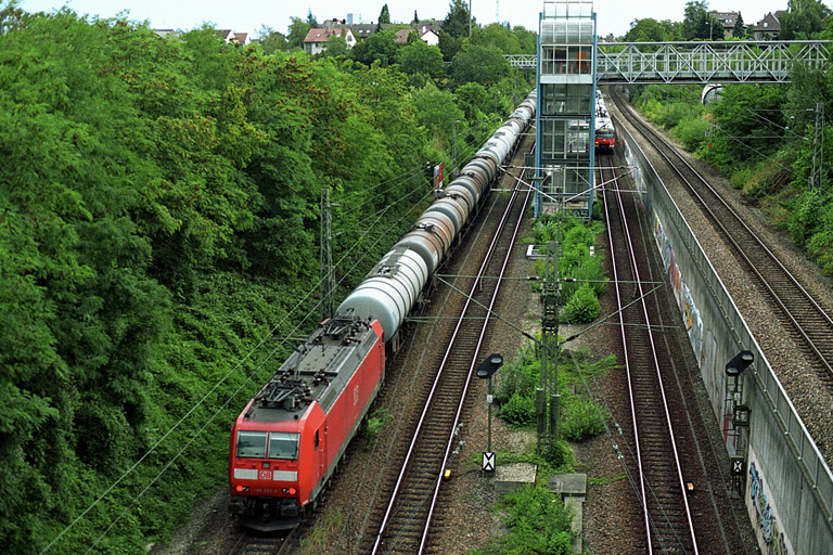 185 093 bei km 14,0 (August 2004)