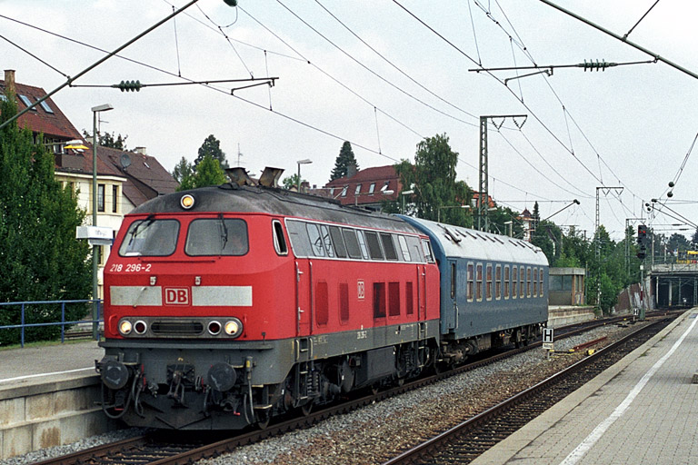 218 296 bei km 15,6 (August 2002)