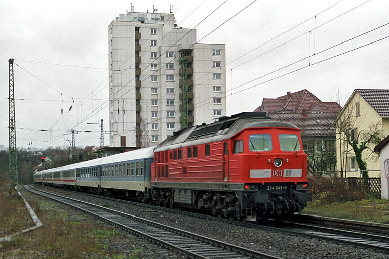 234 242 bei km 8,6 (November 2002)