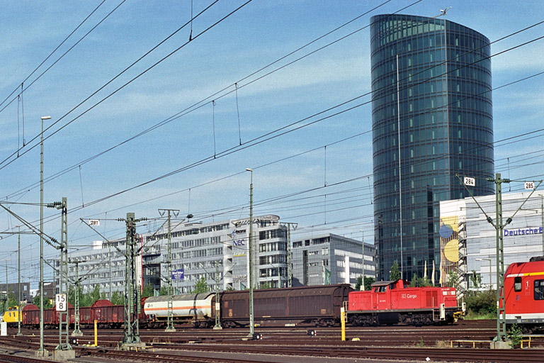 294 249 bei km 15,8 (Sommer 2003)