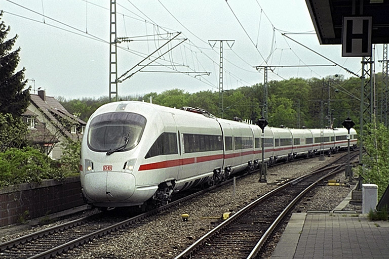 Baureihe 411 in Stuttgart-Rohr