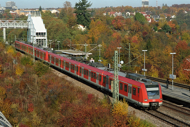 Baureihe 423 als Cisalpino-Ersatzzug (November 2003)