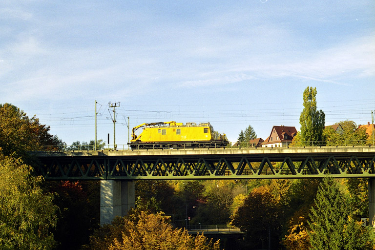 Tunnelinstandhaltungsfahrzeug 705 001 bei km 14,6 (Oktober 2004)