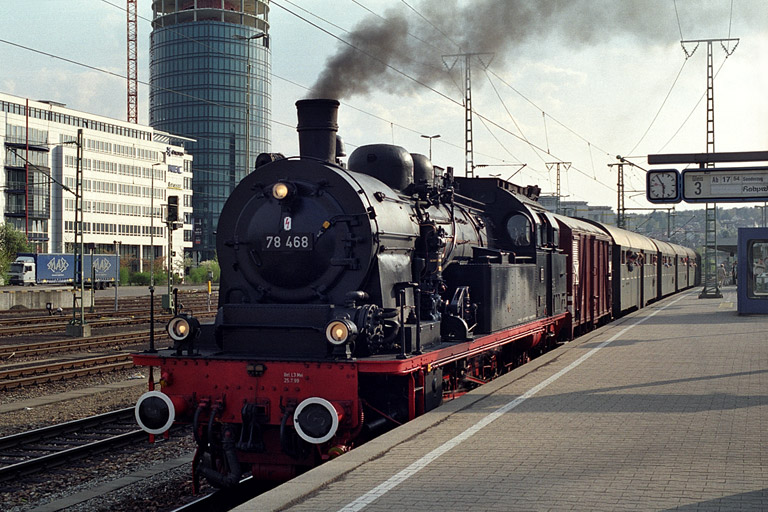 78 468 in Stuttgart-Vaihingen (April 2003)