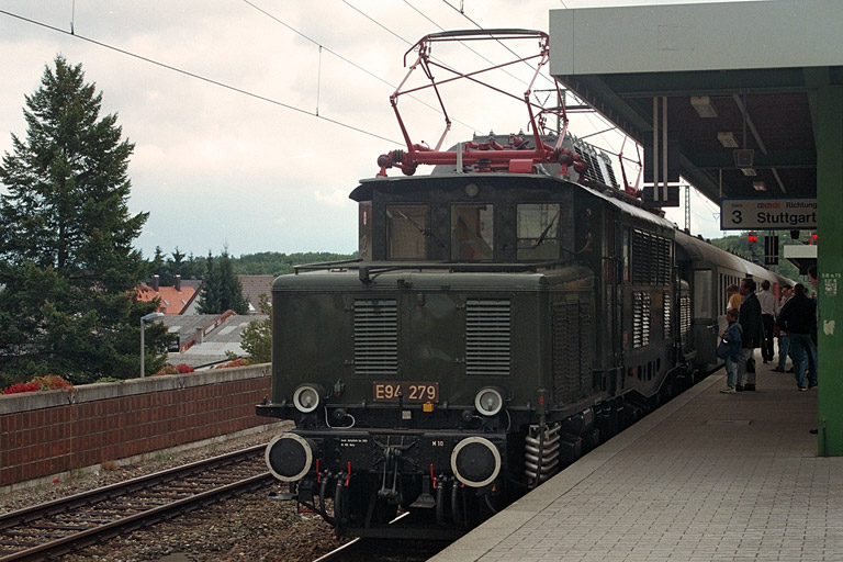 E94 279 bei km 16,8 (Oktober 1998)