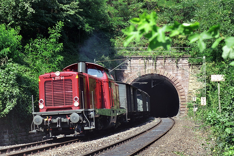 EMN V211-01 bei km 9,2 (August 2003)
