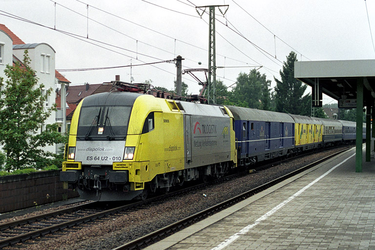 ES 64 U2-010 bei km 16,6 (August 2002)