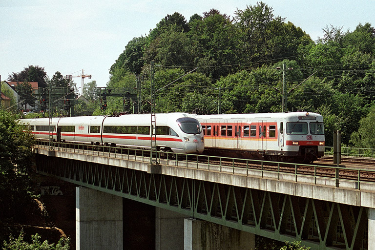 Baureihe 420 als S3 auf dem Vaihinger Viadukt (September 2001)