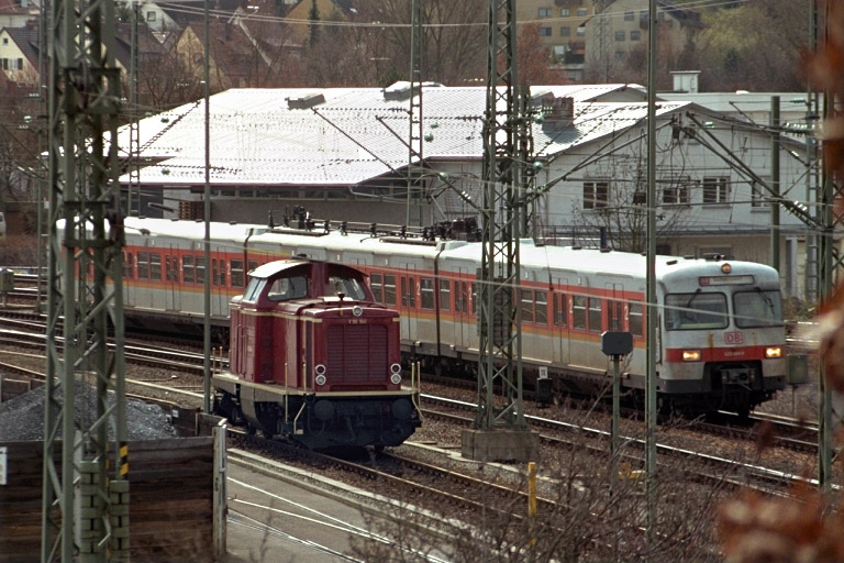 V100 1041 bei km 16,0 (M&auml;rz 2001)