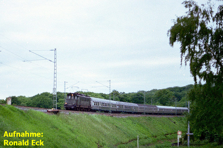 Baureihe 144 bei km 17,0 (1980er-Jahre)