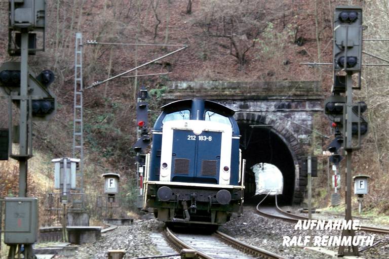212 183 bei km 17,6 (Dezember 1996)