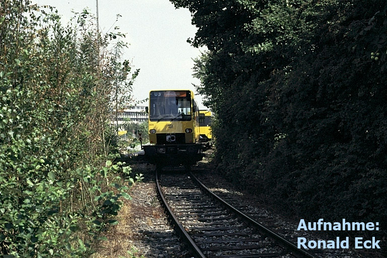 SSB-Anschlu&szlig;gleis im Bahnhof Stuttgart-Vaihingen (August 1988)