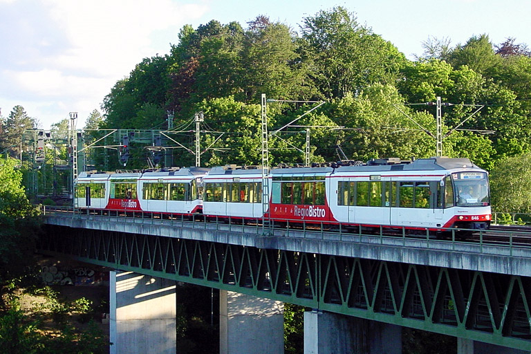AVG Gt8 als Sonderzug bei km 14,6 (Mai 2004)