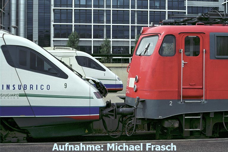 110 426 mit Cisalpino Baureihe ETR 470 (September 2005)