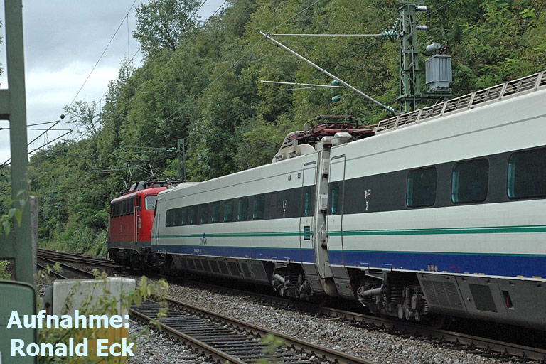 110 426 mit Cisalpino Baureihe ETR 470 (September 2005)