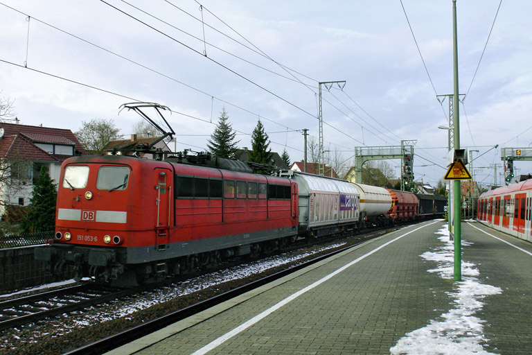 151 053 mit TC 44697 bei km 16,6 (November 2005)