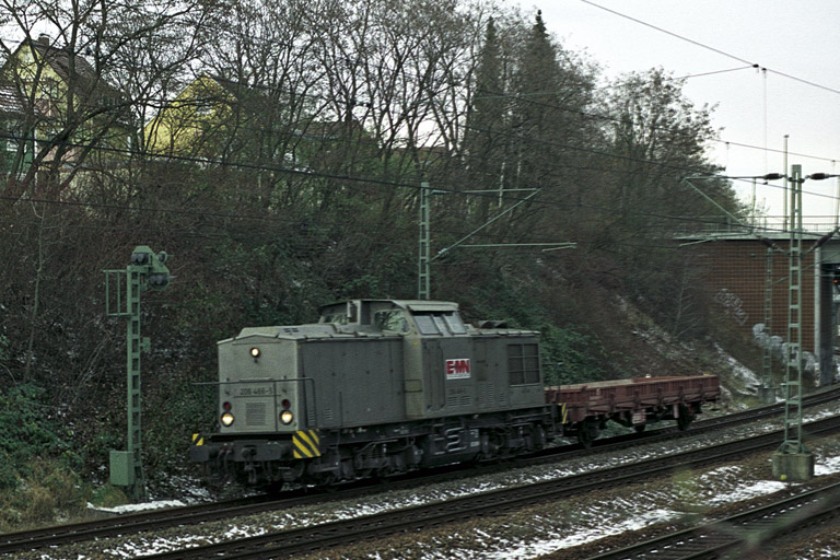206 466 der EMN bei km 14,4 (November 2005)