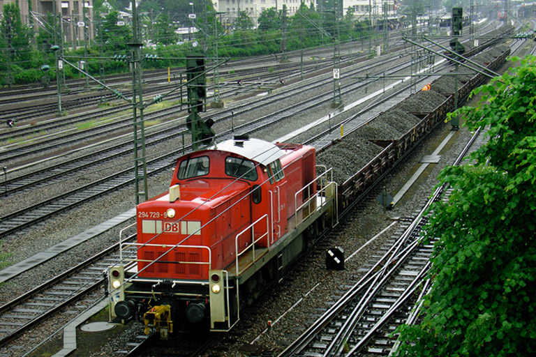 294 729 bei km 15,8 (Mai 2005)