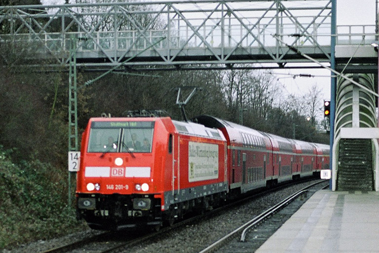 146 201 bei km 14,2 (Februar 2006)