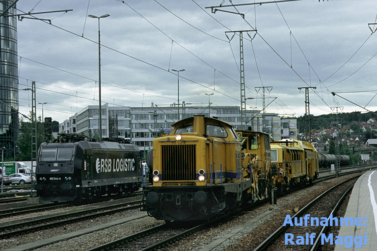 213 332 und 185 544 bei km 15,6 (Mai 2006)
