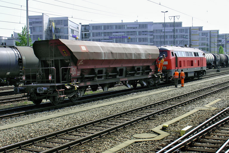 218 397 bei km 15,8 (Mai 2006)