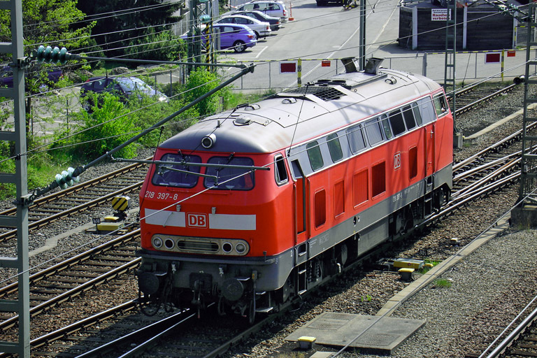 218 397 bei km 15,8 (Mai 2006)