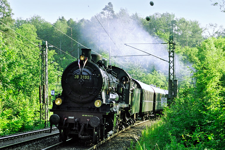 38 3199 bei km 11,2 (Juli 2006)